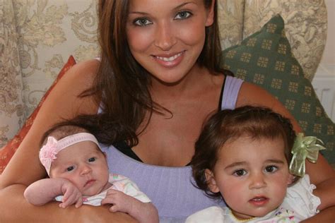 Певица Алсу показала архивное фото с детьми, снятое 15 лет назад ...