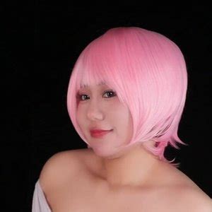 aka Miranda Hoyuela aka Roberta Franco aka robertafranco aka ...