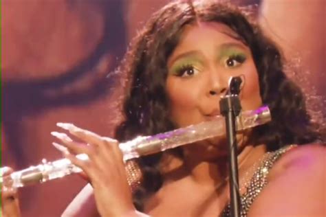 Lizzo makes history cool playing 200-year-old flute owned by former ...