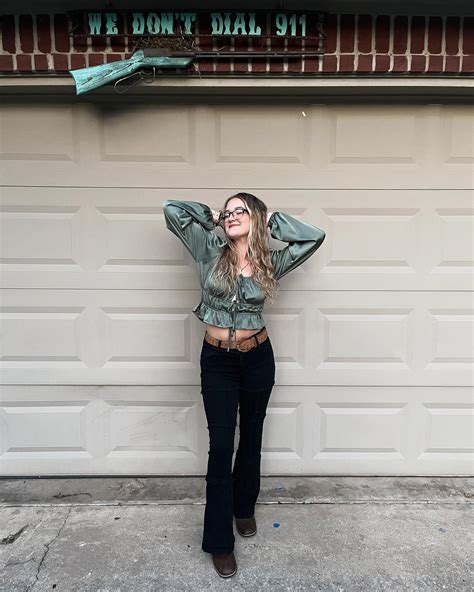 kayla !! (@kayla._.wiggins) • Instagram photos and videos