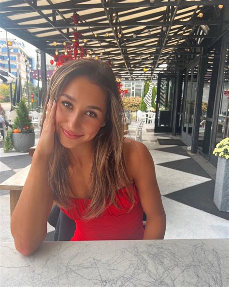 Emily Flowers (@emilyflowerss_) • Instagram photos and videos