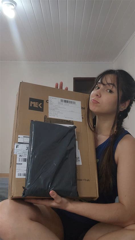 Luana Alonso (@dailydaruru) • Instagram photos and videos