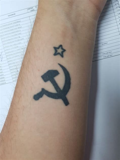 Tattoo uploaded by Jordi Plans • Hammer and sickle (hoz y martillo) # ...