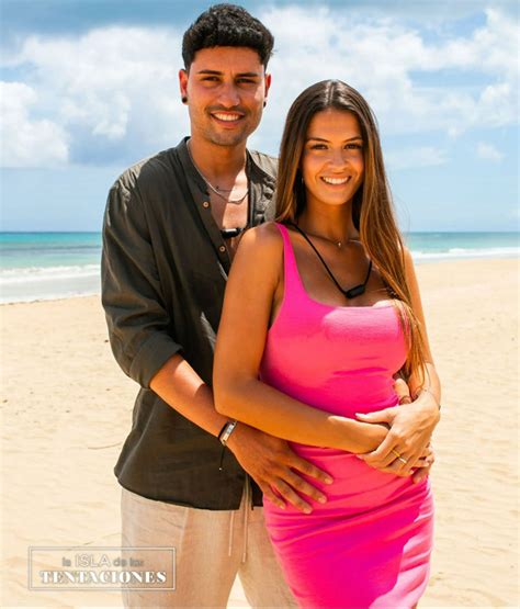 Tania Deniz alucina y reacciona al ver a su novio, Samuel, y Elena