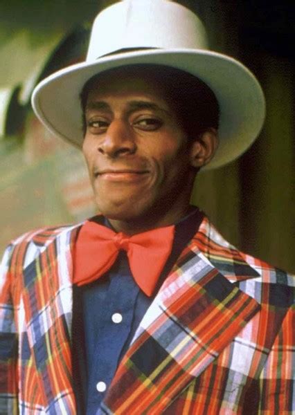 Huggy Bear Snoop Dogg