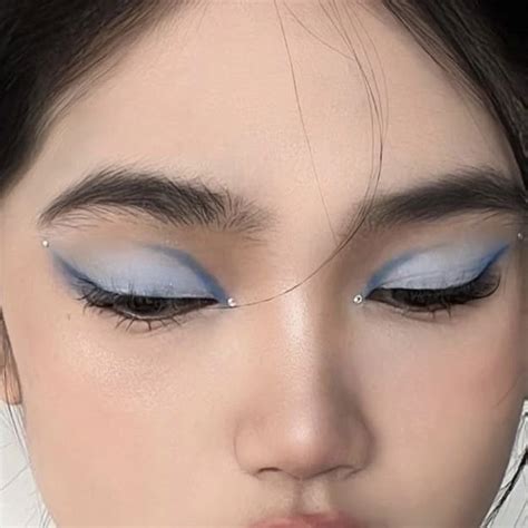 Пин от пользователя jellyg на доске beauty | Макияж под русалку ...