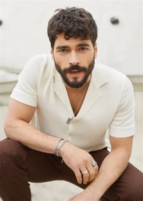 akin akinoezue biography height life story super stars bio