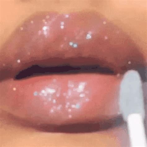 𝓛𝓾𝓬𝓲𝓪｡･:*˚:'s profile on FriendProject