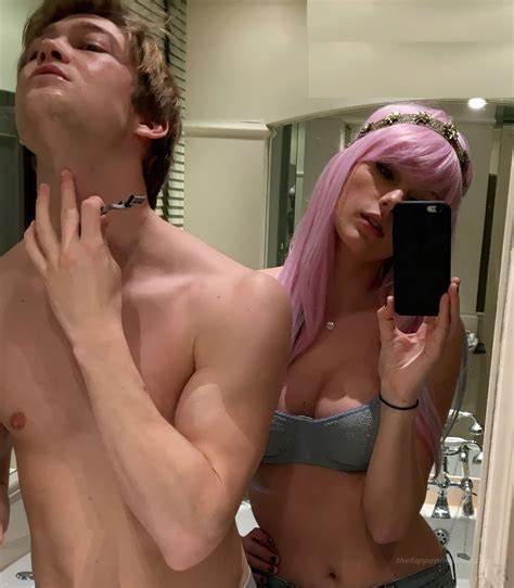 Taylor Swift Sexy Leaked The Fappening (5 Photos) | #TheFappening