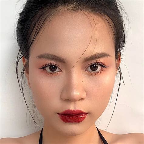 Nguyên Makeup