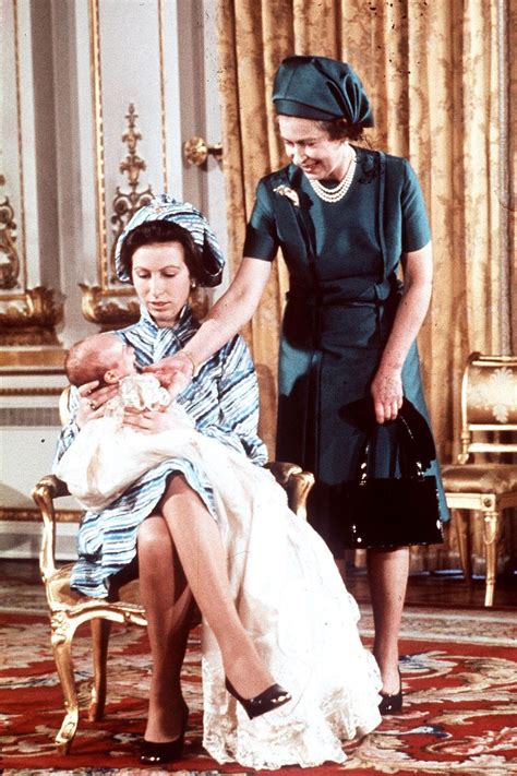 princess anne queen elizabeth ii children Princess anne's life in ...