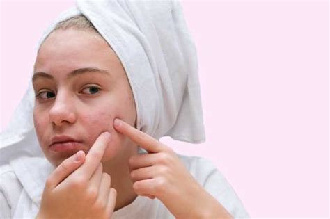 Как вылечить жировик на лице