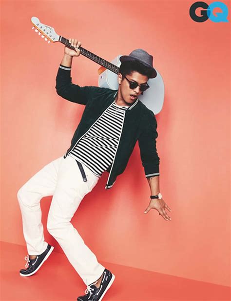 Hot Bruno Mars Photos | Sexy Bruno Mars Pictures
