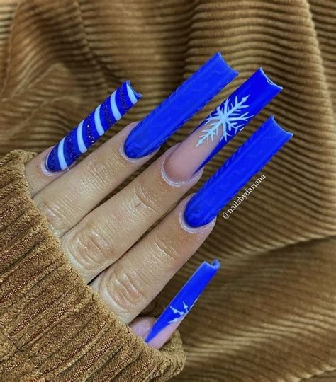 Winter nails inspo | Long square acrylic nails, Christmas nails ...