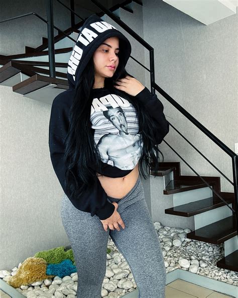 Dayana Navarro | 📸🖤 1 o 2 ? | Instagram