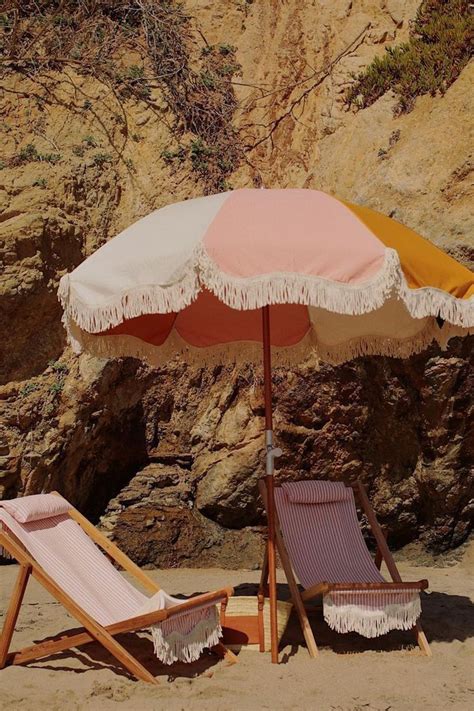 Pin on Fondos Vintages Beach | Beach umbrella, Beach, Beach chair umbrella