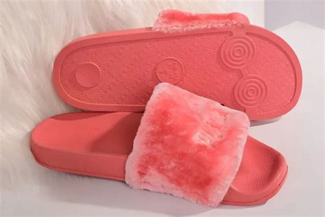 Тапочки кімнатні No Brand Тп112 жіночі персикові 37 23.5 см ...