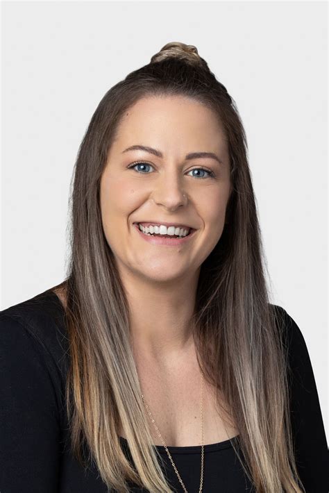 Danielle Bowles Named Branch Services Supervisor for new MVSB Exeter Office