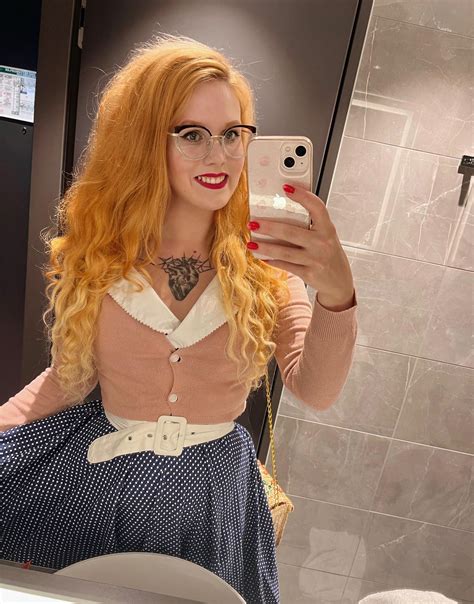 58 best u/foxmutt images on Pholder | SFW Redheads, Redhead Beauties