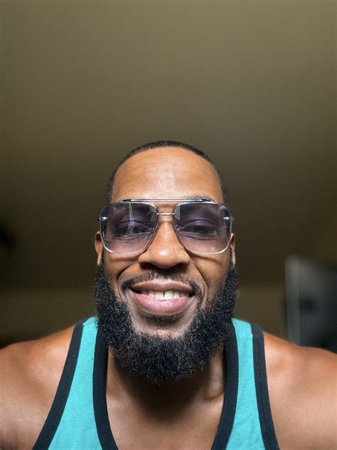 Victoria Lomba Oficial - #sexygirls #models #braziliangirls #