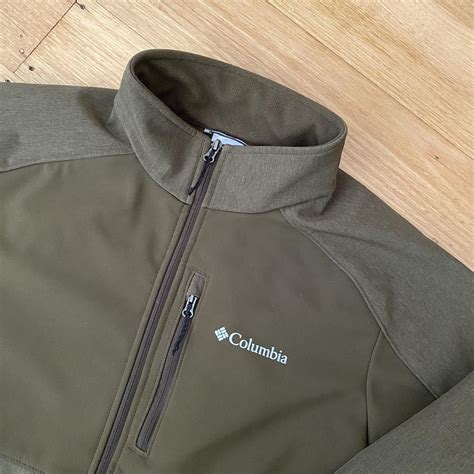 columbia soft shell jacket fleece lined    depop