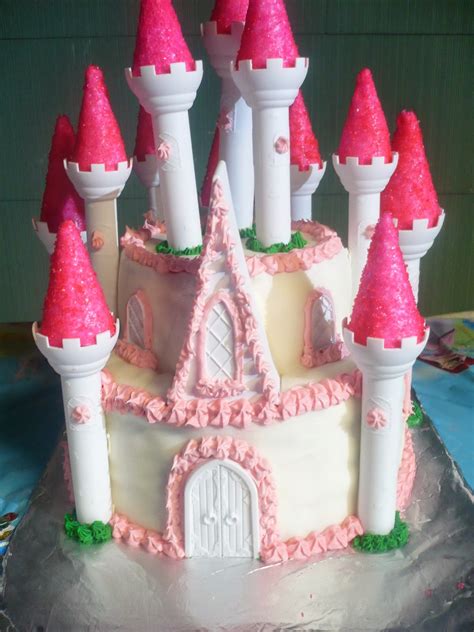 Cakes, Cakes and More Cakes! A la Me!: Introduction: Cathy's Cake