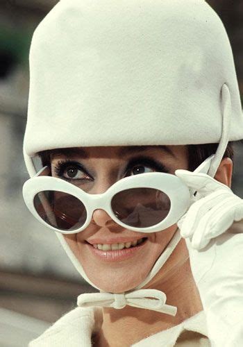 30 Sixties Style Icons | Одри хепберн, Мода шестидесятых, Стиль
