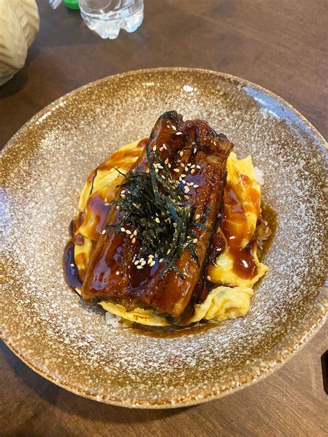 ข้าวหน้าปลาไหล ร้าน Nihachi Kare And Katsu Ari (ตึกพหลโยธินเพลสชั้น2)