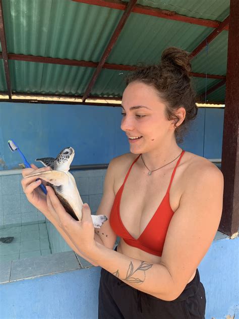 Volunteering at a Sea Turtle Conservation in Bali - Lila