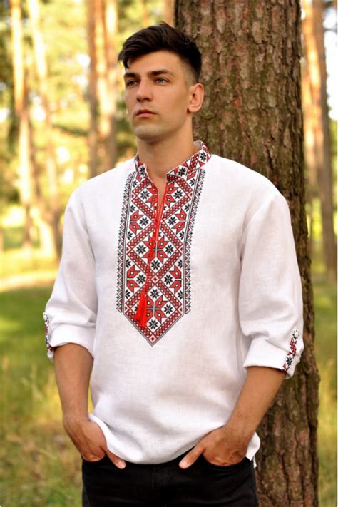 Українська традиційна вишиванка чоловіча