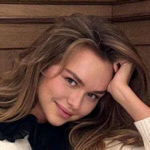 Stesha Malikova - Age, Family, Bio | Famous Birthdays