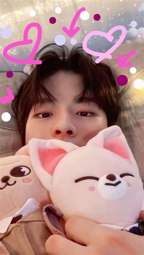 cute seungmin🐶 | Stray kids seungmin, Crazy kids, Kids icon