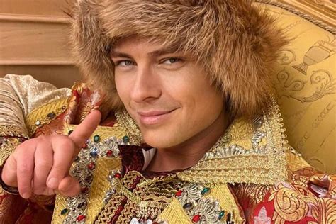 Сколько лет Прохору Шаляпину