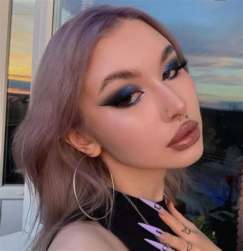 Пин от пользователя aesthetics на доске makeup | Фото макияж, Дерзкий ...