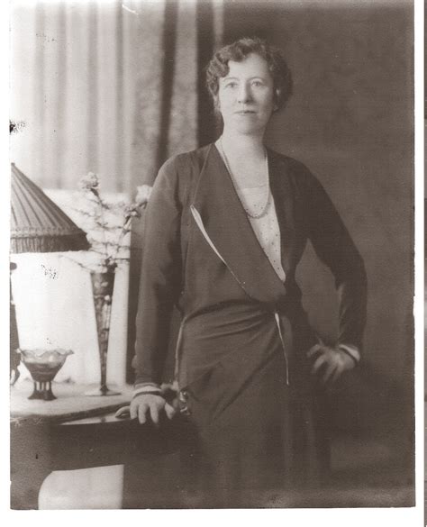 The Hastings Family: Hastings Family Crest & Early Hastings Families