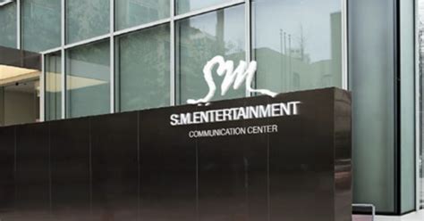 These Are The Benefits of Being An Artist At SM Entertainment