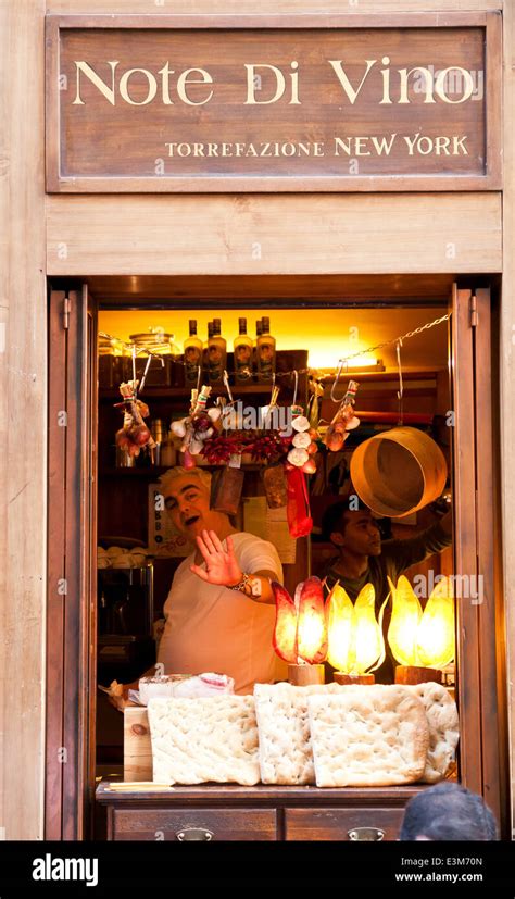 Note di Vino trattoria; Florence Stock Photo - Alamy