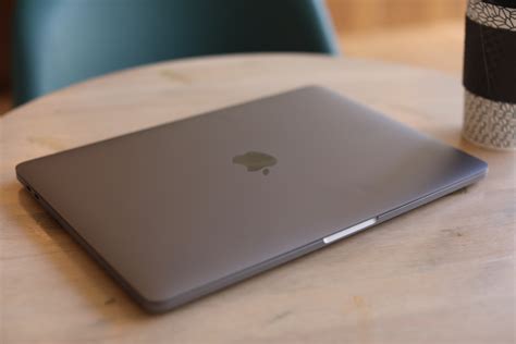 Apple MacBook Pro M2 13-inch review – Antzila