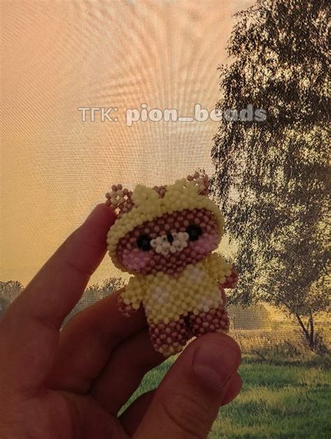 Мишка с повязкой из бисера🐻