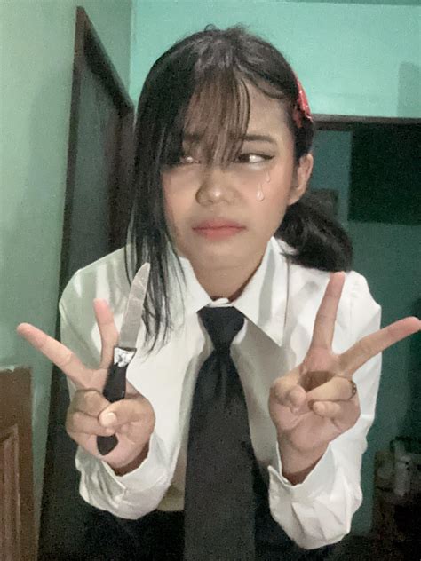 Kobeni Cosplay?? : r/ChainsawMan
