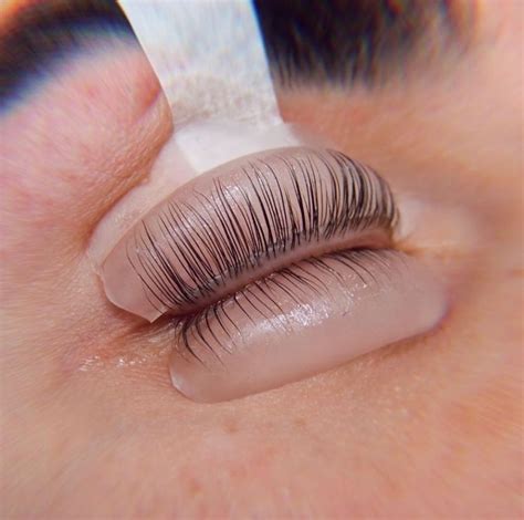 LVL Lashes Review: What Is an LVL Lash Lift?