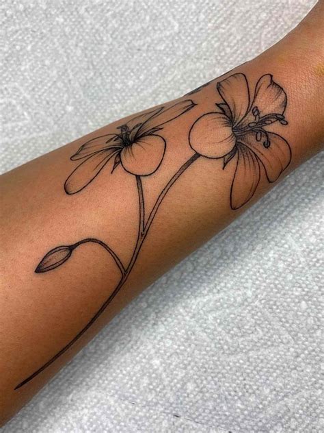 45 Flower Forearm Tattoo Ideas to Consider