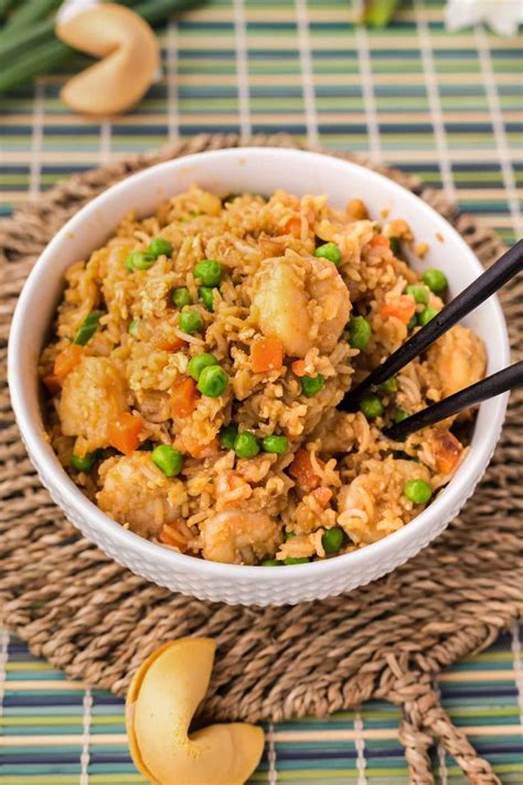Shrimp Fried Rice | Stir fry recipes chicken, Shrimp fried rice, Asian