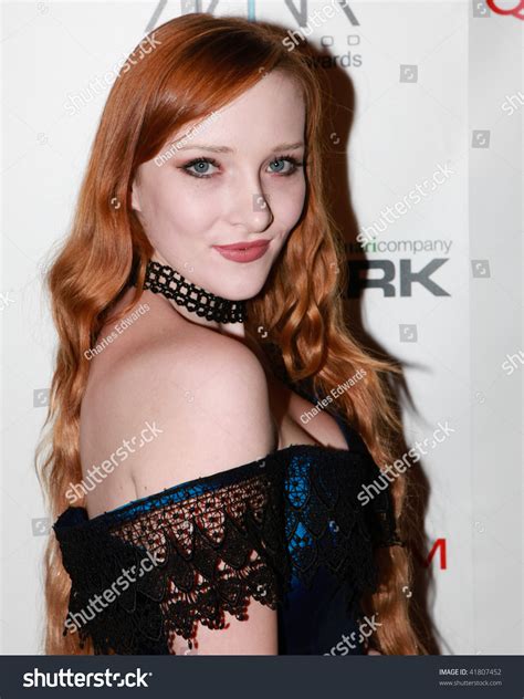 Hollywood Ca Nov 19 Scarlett Pomers Stock Photo 41807452 - Shutterstock