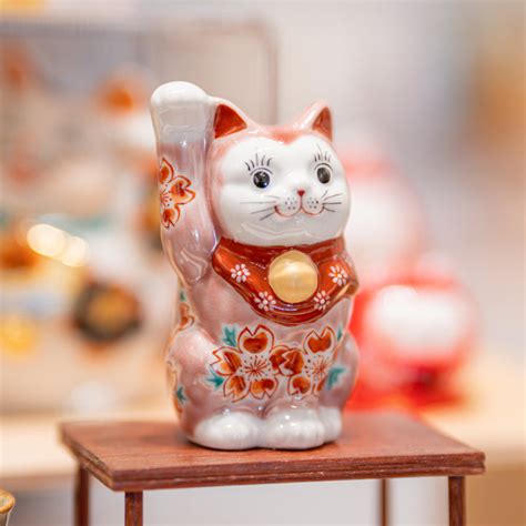 japanese lucky cat maneki neko figurines great zakka