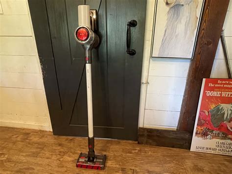 Redroad V17 stick vacuum cleaner review – Mitact