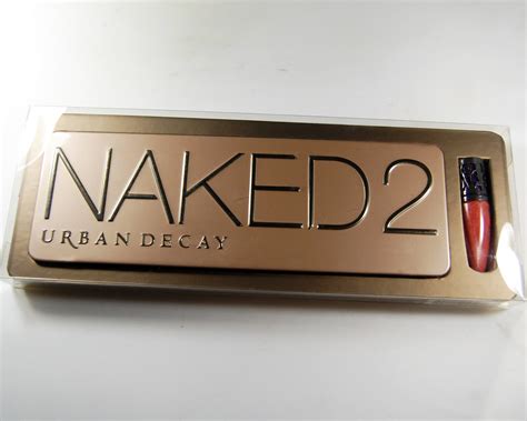 Jess Bee's Adventures: Urban Decay Naked2 Palette Swatches