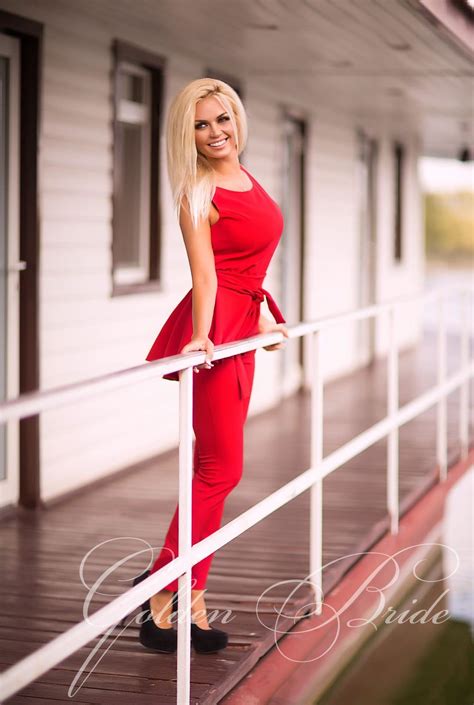 39 y.o. Olesya from Dnipro, Ukraine - Green eyes, Blond Hair - ID ...