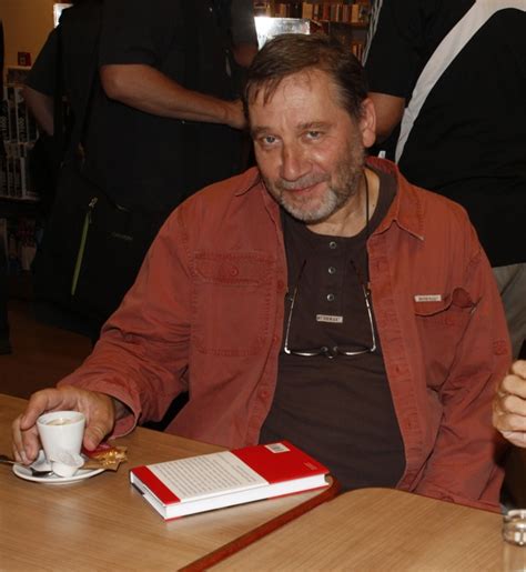 Jak vidí covid herec Tomáš Töpfer: Některá divadla nepřežijí. Vzniknou ...