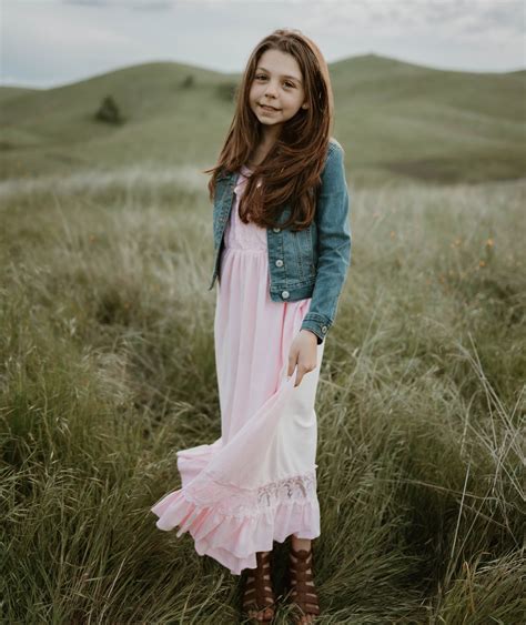 Josie Lynn (@official_josie_lynn) • Instagram photos and videos